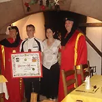 Aux Portes De Conques Hotel