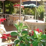 Hotel Aux Portes De Conques