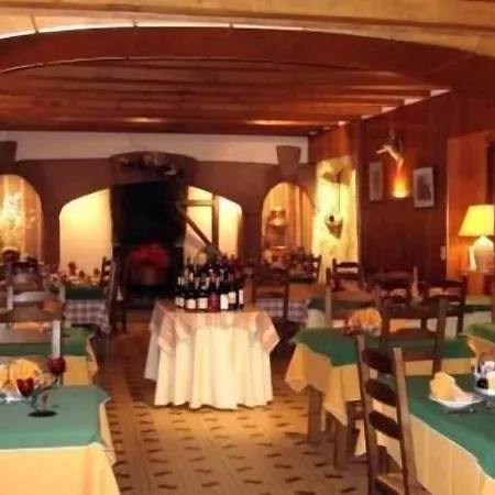 Aux Portes De Conques 2* Saint-Cyprien-sur-Dourdou