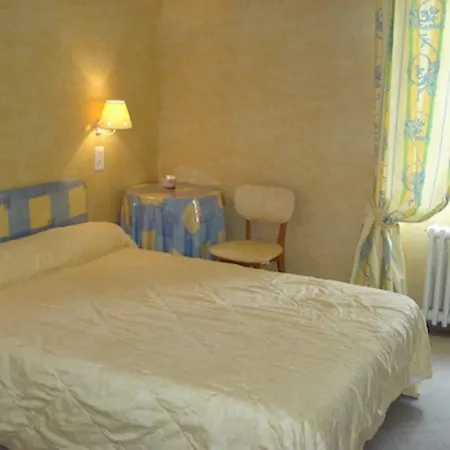 Hotell Aux Portes De Conques