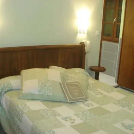 Hotel Aux Portes De Conques 2*