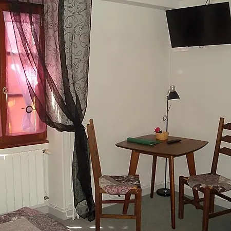 Aux Portes De Conques Hotel Saint-Cyprien-sur-Dourdou