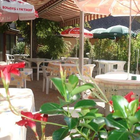 Hotell Aux Portes De Conques Saint-Cyprien-sur-Dourdou