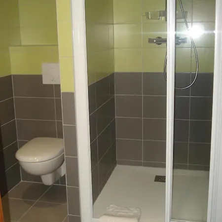 Hotell Aux Portes De Conques