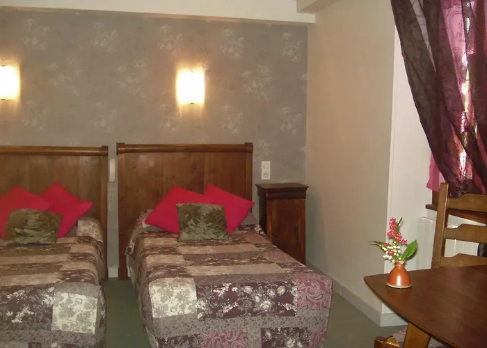 Aux Portes De Conques Hotel